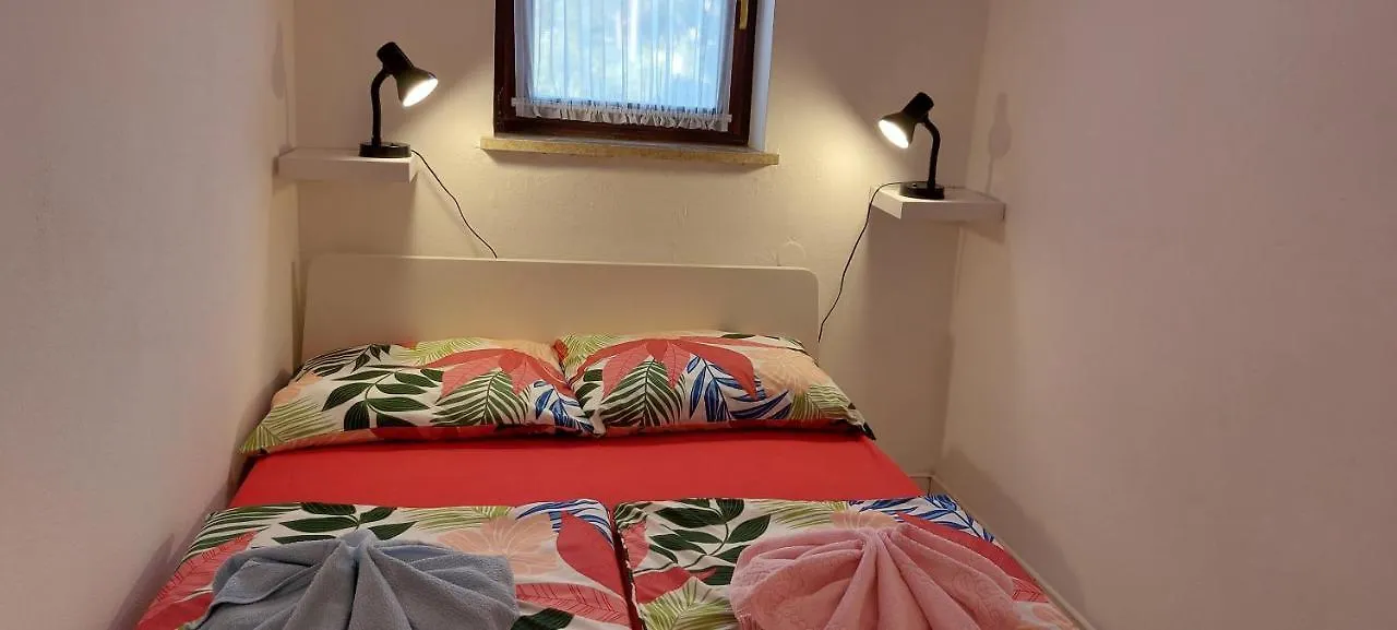 Green Villa Banjole Apartment