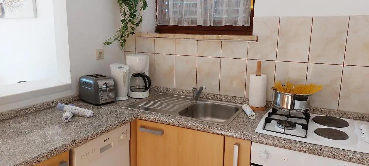Apartment Green Villa Banjole Croatia