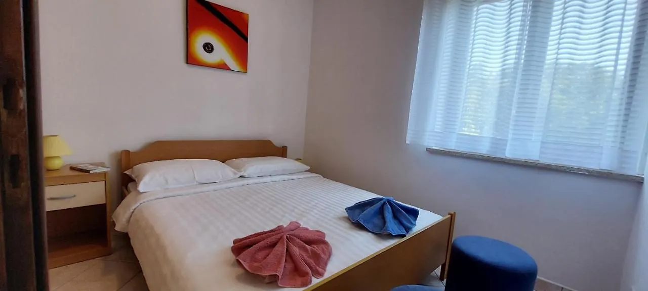 Green Villa Banjole Apartment