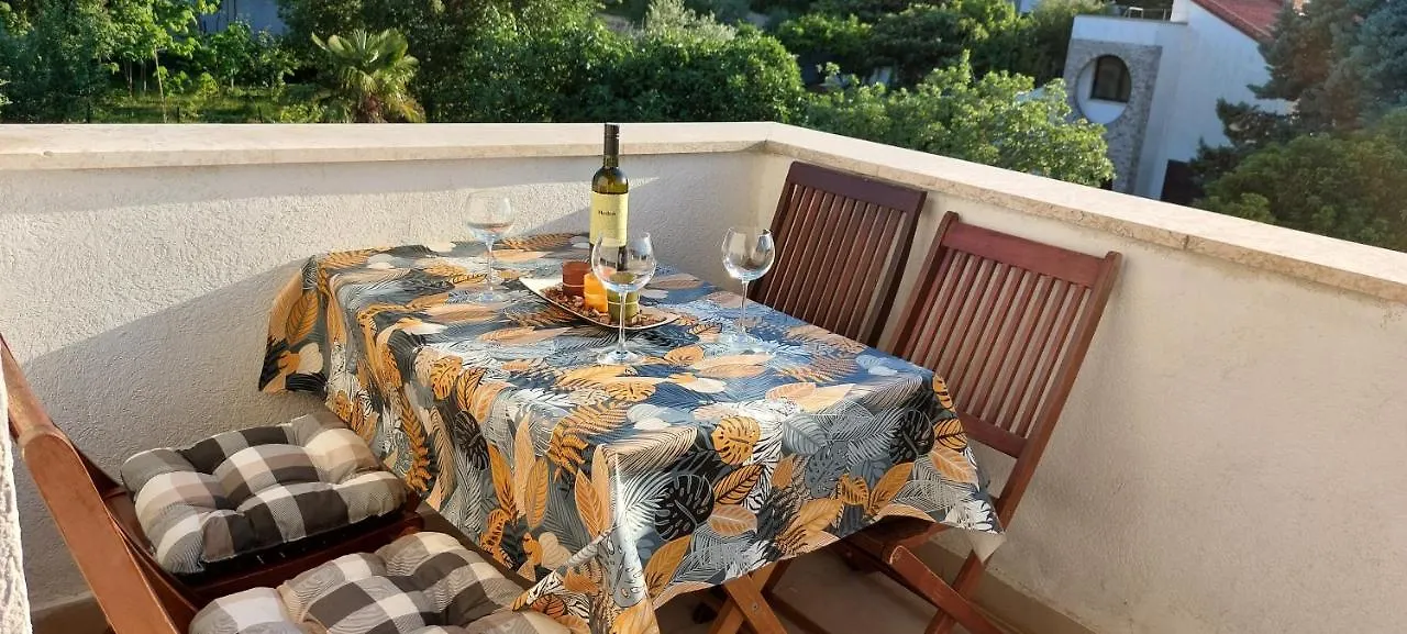 Apartment Green Villa Banjole Croatia